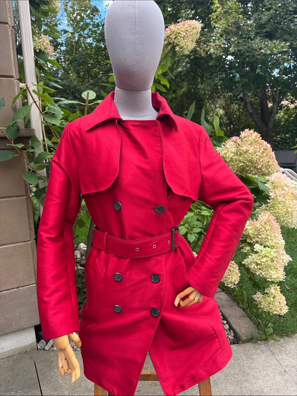 Chemin de Moda Bright Red Double-Breasted Trench Coat Carmen Sandiego